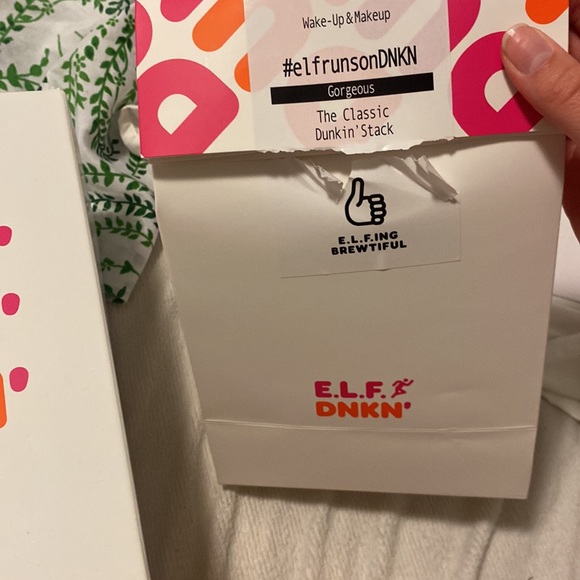 Elf x Dunkin box and bag - Picture 5 of 8